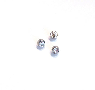 Metal-diamanté-button