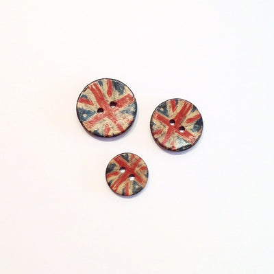 Union-Jack-coconut-shell-buttons