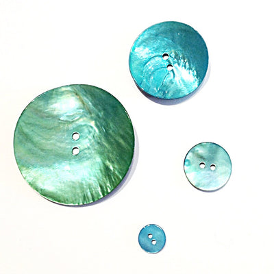 Turquoise-painted-shell-button
